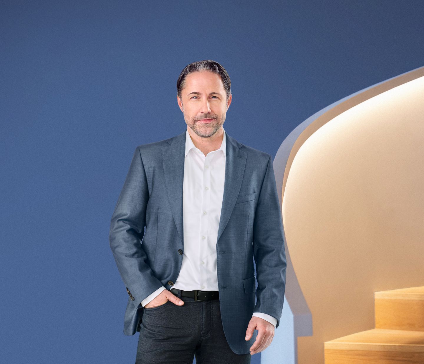 Портрет на Marwin Ramcke, CEO на EOS Group